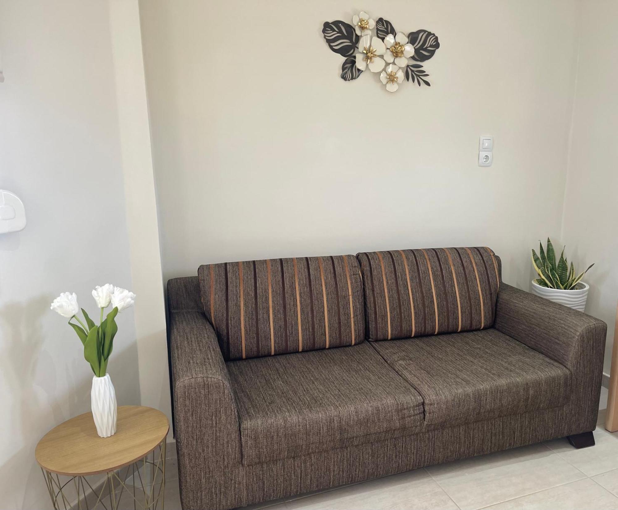 Sea View Apts & Suites By Pachiplex ماليا المظهر الخارجي الصورة